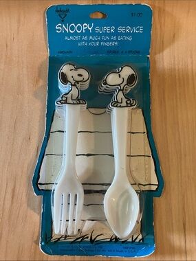 Vintage Ambassador Peanuts Snoopy Super Service - In Package